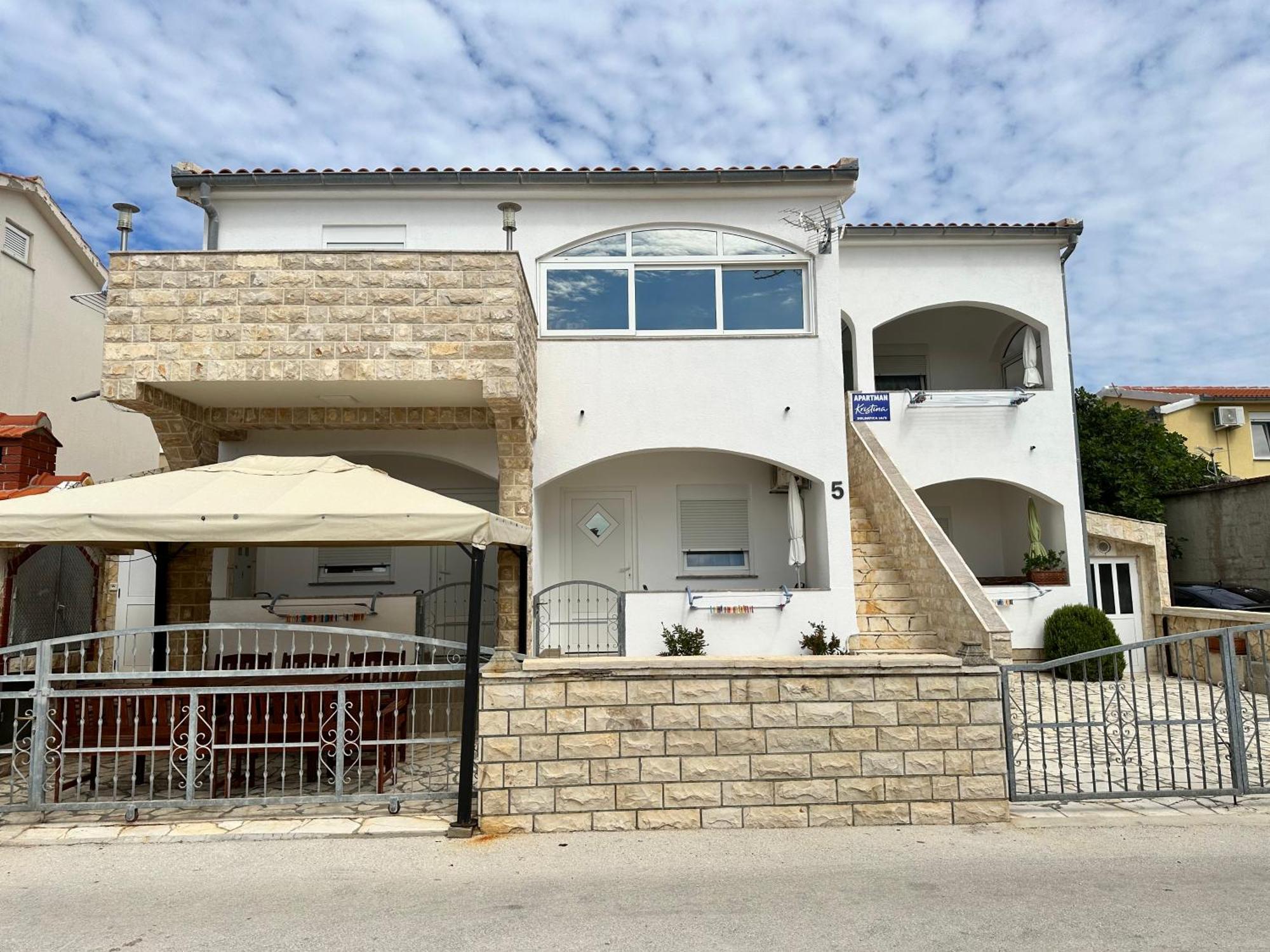 Apartments Kristina Vir Exterior foto